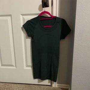 Lululemon shirt